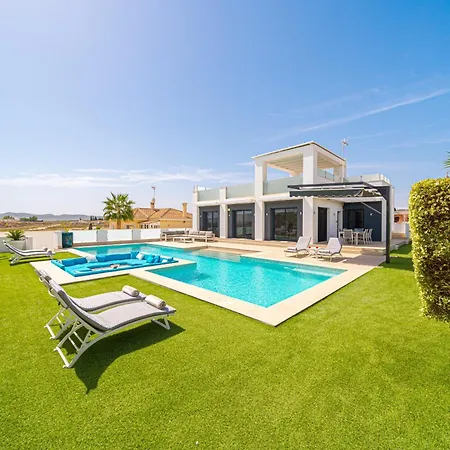 Villa Torremendo ヴィラ *